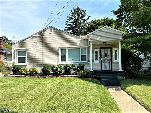 1st image of 241 N Hawkins Ave