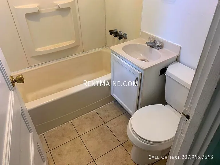 99 Center St #2 — Photo 9