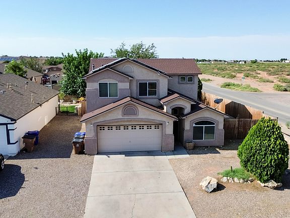 3rd image of 5878 Moon View Dr
