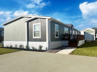 1029 Spring Azure Dr, Cleburne, TX 76033