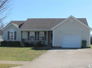 219 Rolling Meadows Dr, Stanford, KY 40484