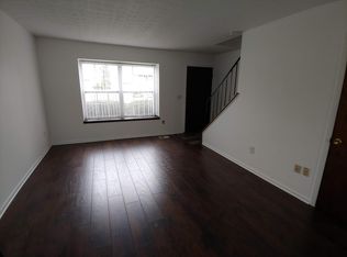 1253 Weybridge Rd, Columbus, OH 43220