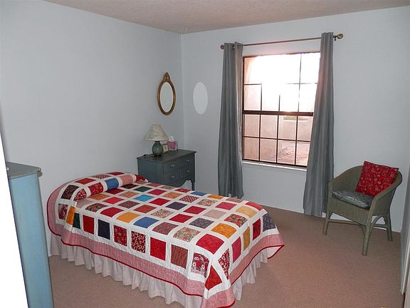 3rd image of 2302 Calle Agar