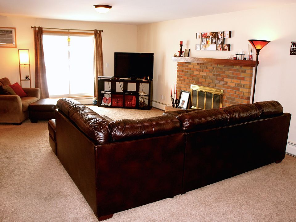 1st image of 4350 Parklawn Ave APT 105
