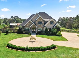 822 Kiser Rd, Bessemer City, NC 28016