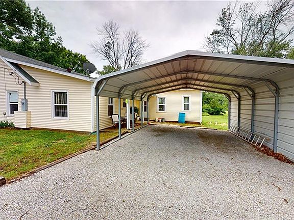 3rd image of 13972 E Nighthawk Rd