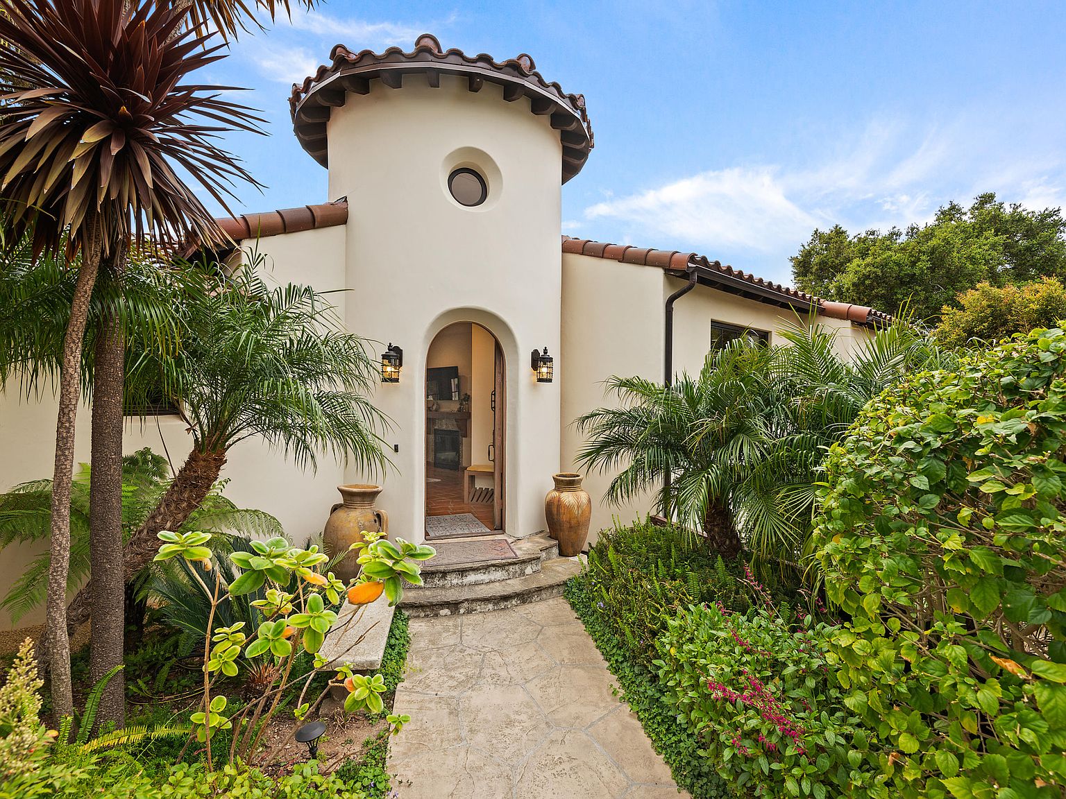 3815 Crescent Dr Santa Barbara Ca 93110 Zillow