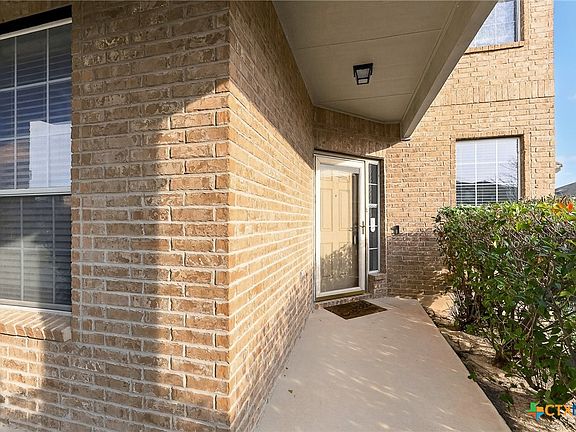 2nd image of 6204 Taree Loop