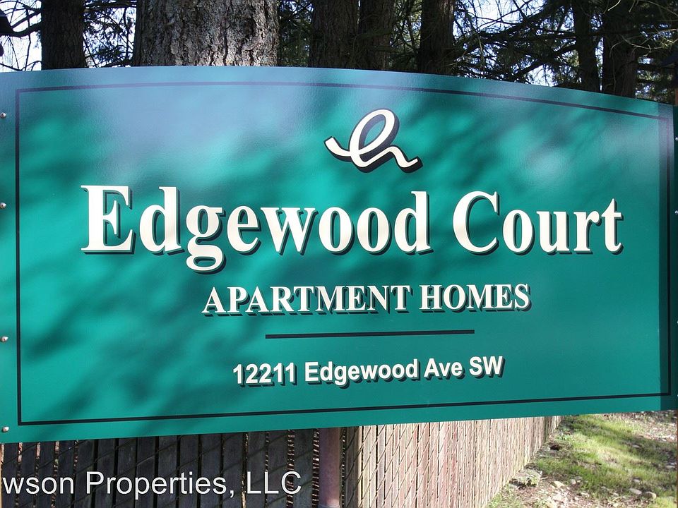 1st image of 12211 Edgewood Ave SW APT 9