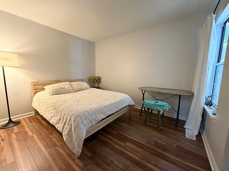 106 Westwood Cir — Photo 13