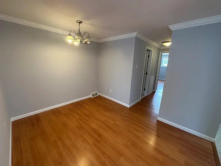 9414 Kirkwood Rd #1 — Photo 5