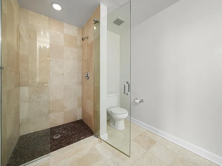 1629 S Prairie Ave #1908 — Photo 9