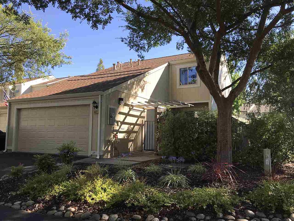 1st image of 6517 Oak Manor Plz