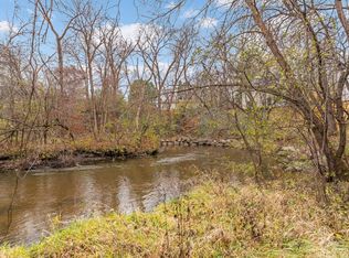 9861 Zilla St NW, Coon Rapids, MN 55433