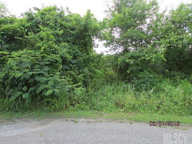 2nd image of 2932 Christy Leigh Dr
