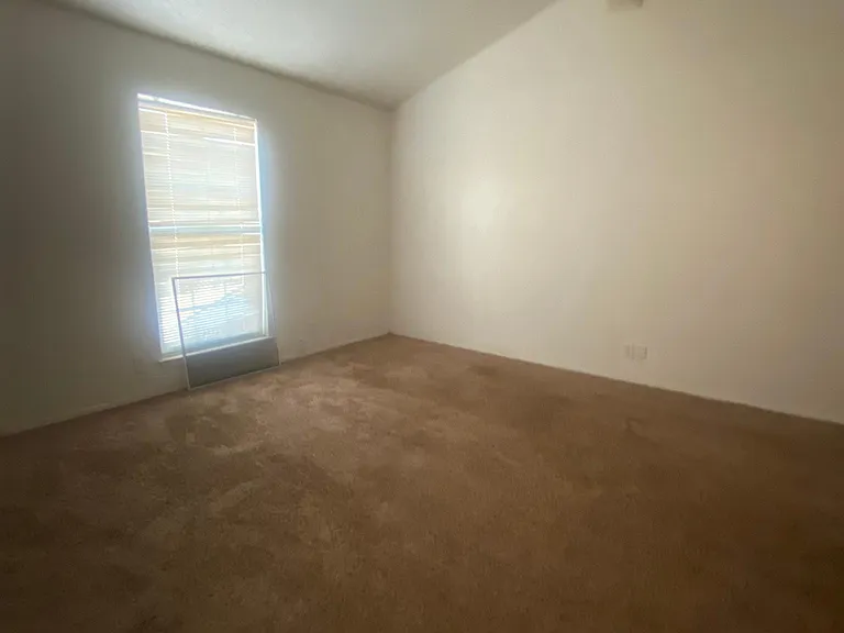 3015 Beechwood St #3015 — Photo 8