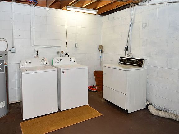 2nd image of 1505 N Mickley Ave #1505