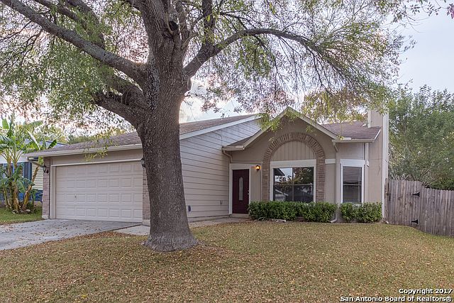 1st image of 239 Saddlebrook Dr
