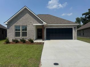 241 Adley Ave, Houma, LA 70364
