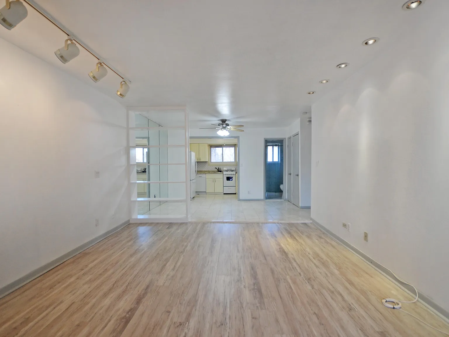 1 bed, 790 sqft, $2,300 — Photo 4