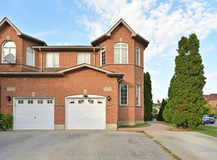 5998 Gant Cres, Mississauga, ON L5V2T6