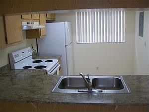 4th image of 610 Gerald Ave APT 326