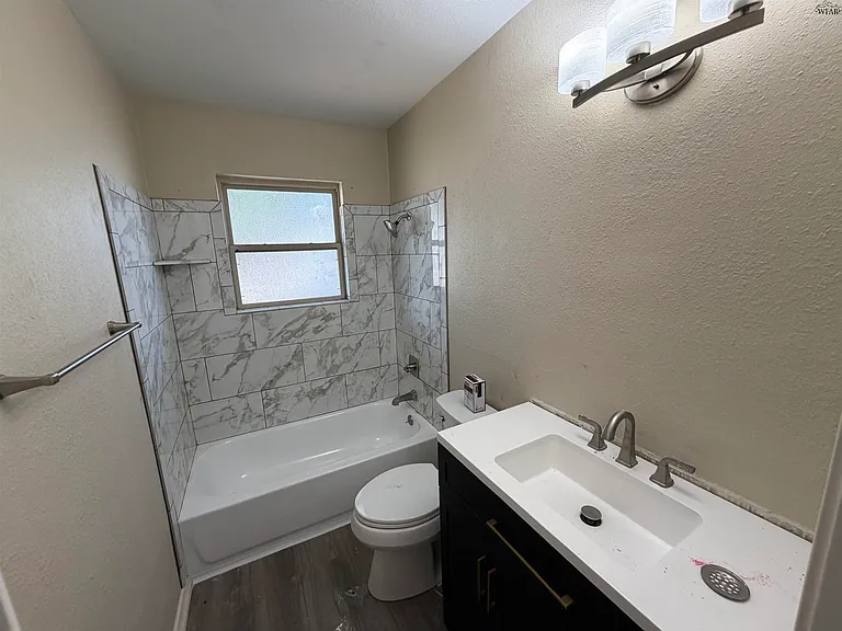 1417 Covington St — Photo 11