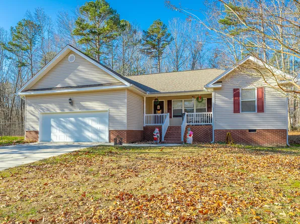 24 Emma Ln, Trenton, GA 30752