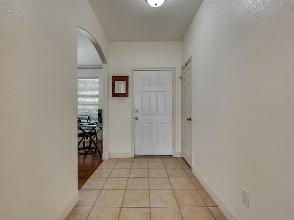 3rd image of 4349 Red Clover Ln