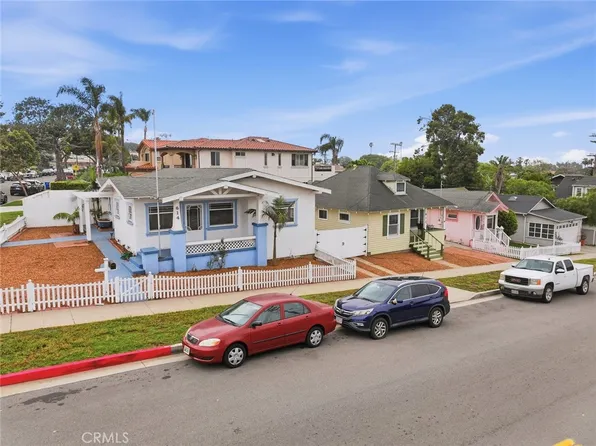 610 Carnelian St, Redondo Beach, CA 90277