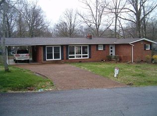 106 Sunrise Ln, Dickson, TN 37055