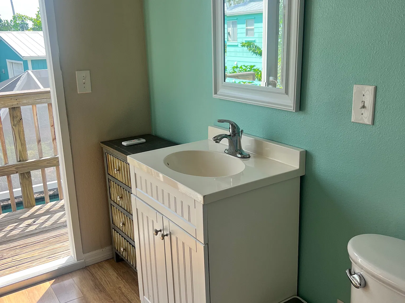 1 bed, 400 sqft, $750 — Photo 2