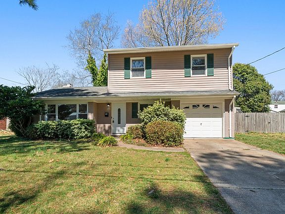 2nd image of 4916 Olive Grove Ln