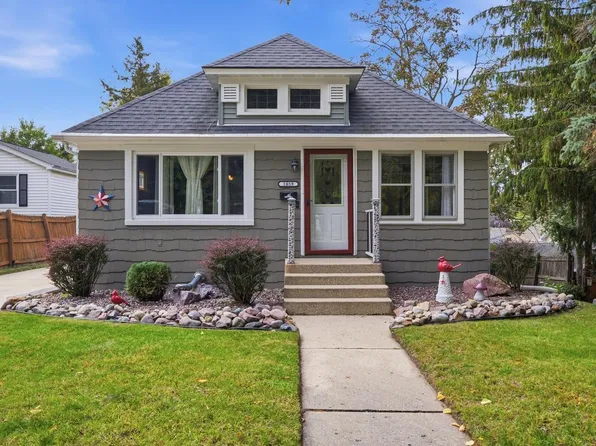 1059 Walnut STREET, West Bend, WI 53095