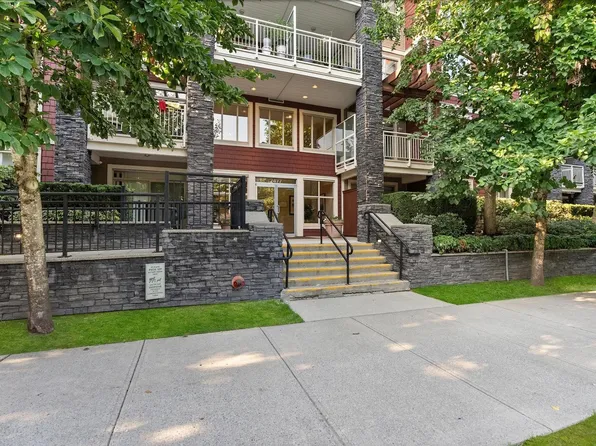 2477 Kelly Ave #207, Pt Coquitlam, BC V3C 0B3
