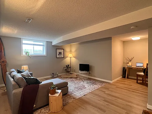 7305 37th Ave NW #BASEMENT Photo 1