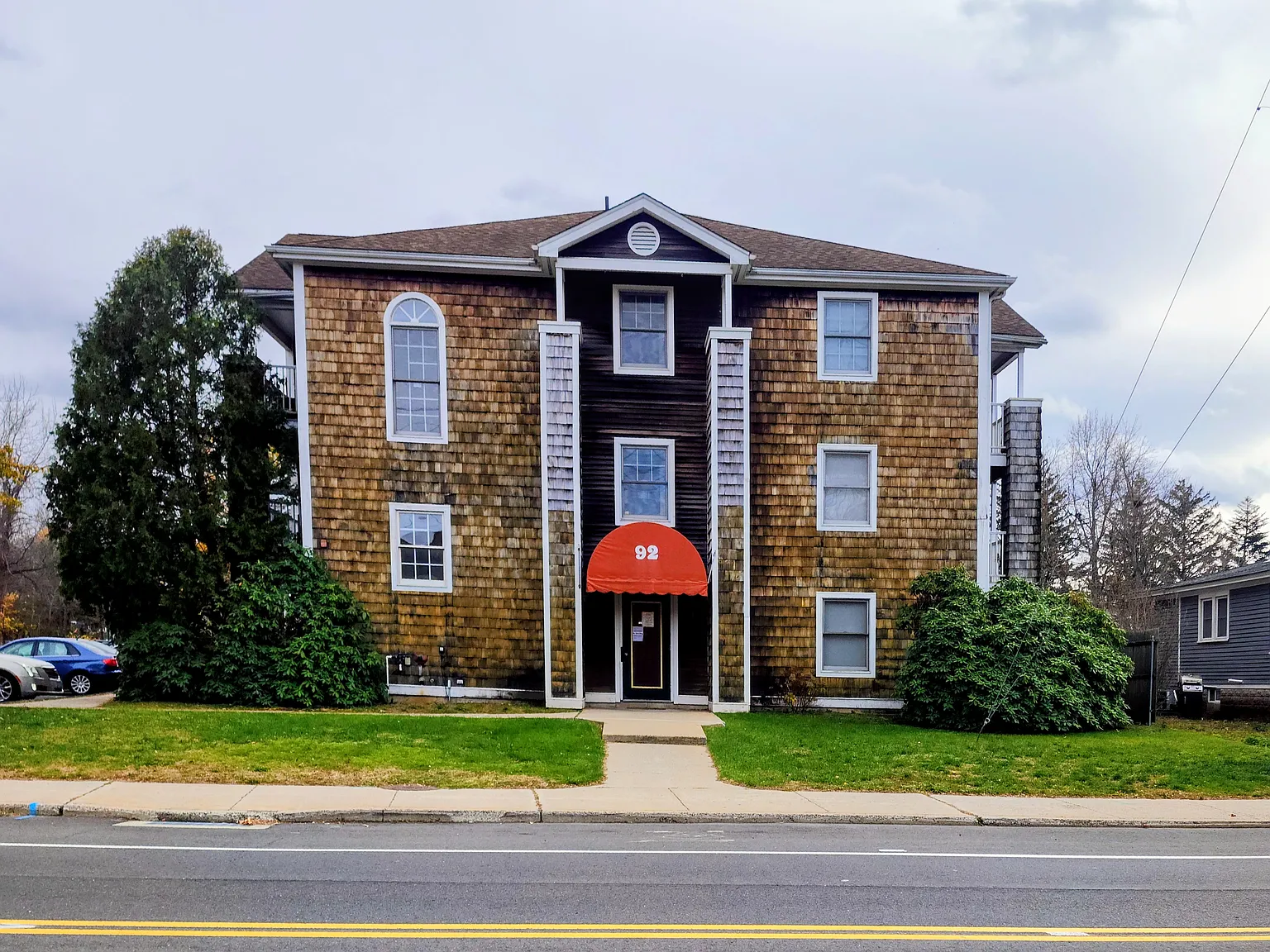 92 West Main Street Apartments — Photo 1