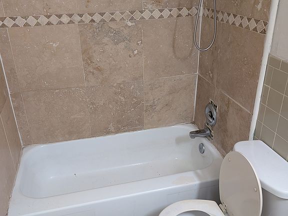 4th image of 2826 Los Gatos Ct #2