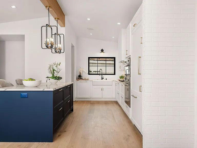 17115 Bullock St — Photo 4