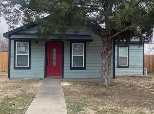 1102 Park Ave, Panhandle, TX 79068