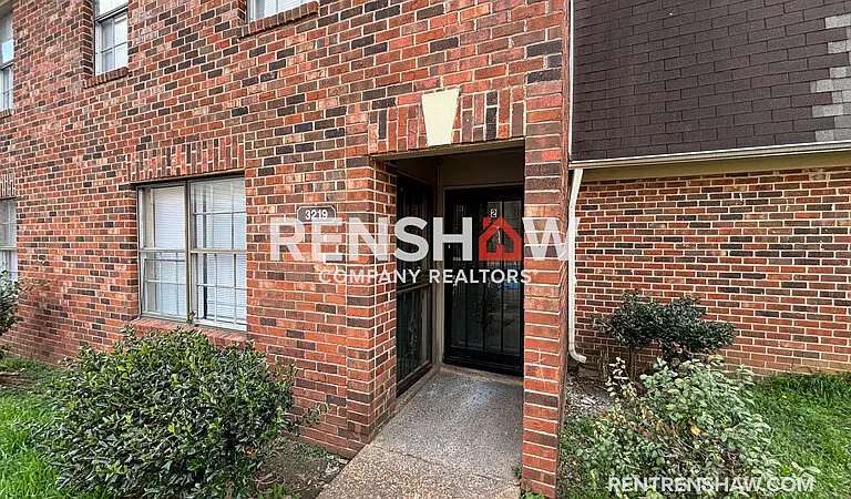 3219 Thirteen Colony Mall #2B — Photo 9