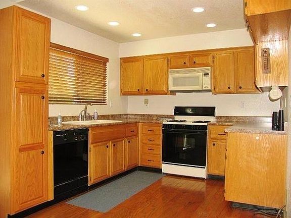 3rd image of 9569 Big Timber Dr