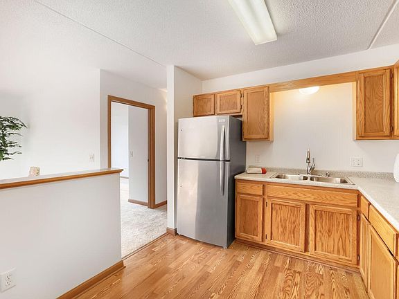2nd image of 2601 Kenzie Ter APT 429