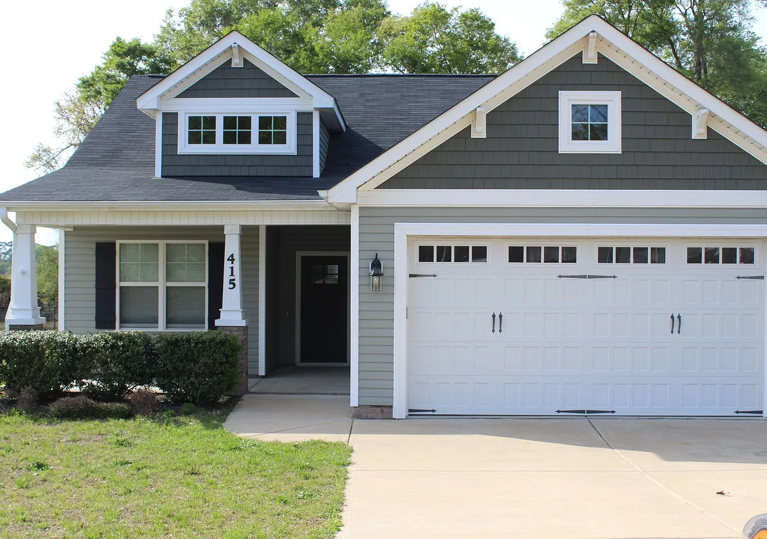 415 Graces Farm — Photo 1