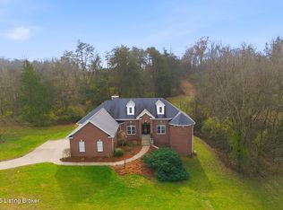 17106 Deer Crossing Trl, Fisherville, KY 40023
