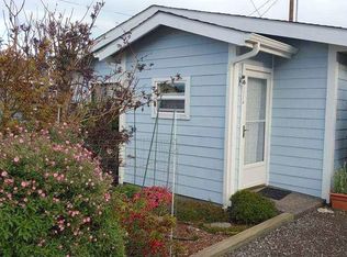 94239 6th St, Gold Beach, OR 97444