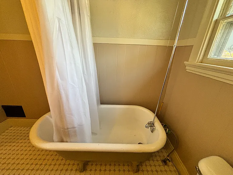 719 Wheaton Ave — Photo 9