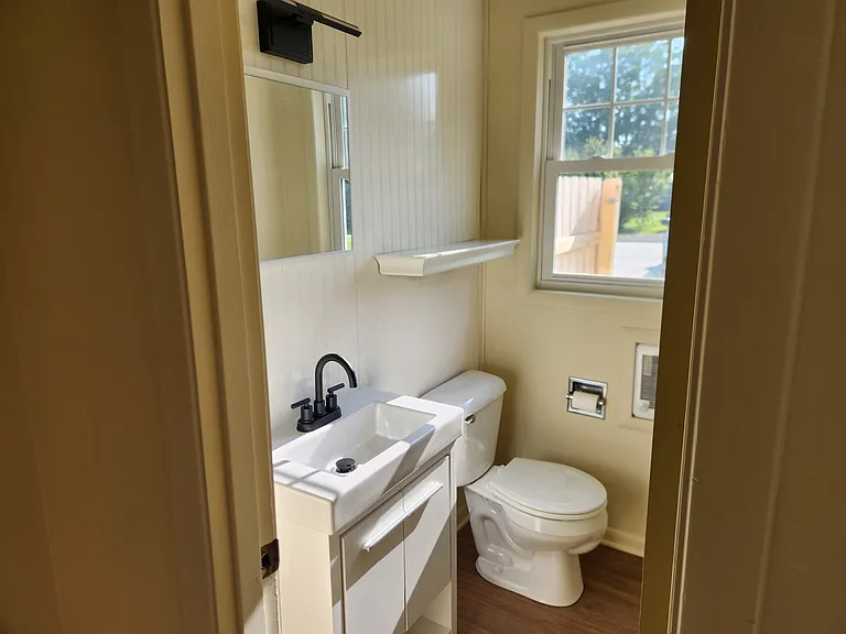 6295 Dresden Rd #B — Photo 16