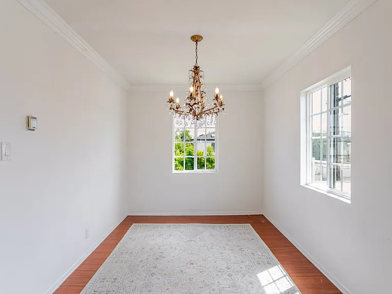 1708 S Crescent Heights Blvd — Photo 9