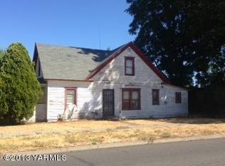 1220 Fairbanks Ave, Yakima, WA 98902